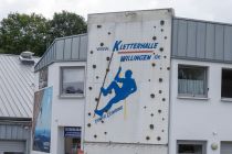 Nur mal schnell von außen: Die Kletterhalle in Willingen liegt quasi ummet Eck von der K1 Köhlerhagen Talstation. • © ummet-eck.de / christian schön