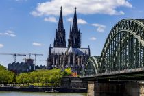 Der Kölner Dom ist natürlich das unumstrittene Wahrzeichen von Köln. • © ummet-eck.de / christian schön