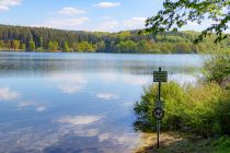 Die Badestelle beim Campingplatz an der Brucher Talsperre. • © ummeteck.de - Silke Schön