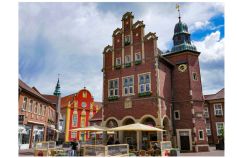 Das historische Rathaus in Meppen. • © pixabay.com