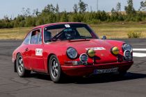 In schickem rot: Der Porsche 911 T mit Startnummer 41 • © ummet-eck.de / christian schön