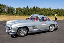 Kann man Autos schöner bauen? Dieser 300 SL von Mercedes aus dem Jahr 1955 gehört garantiert zu den schönsten Autos der Welt. Hat natürlich auch Flügeltüren. • © ummet-eck.de / christian schön