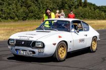 Dieser Lancia Fulvia Sport fährt mit der Nummer 230 von Kiel nach München. • © ummet-eck.de / christian schön