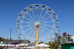 Riesenrad Orion 2 auf dem Volksfest in Eichstätt im Jahr 2023 • © kirmesecke.de