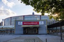 Eingang zur großen Westfalenhalle in Dortmund. • © ummet-eck.de / christian schön
