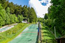 Die Orenbergschanzen in Willingen bieten drei Schülerschanzen verschiedener Größen. • © ummeteck.de - Christian Schön