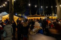 Weihnachtsstimmung und Gemütlichkeit auf einem Weihnachtsmarkt. - © ummet-eck.de