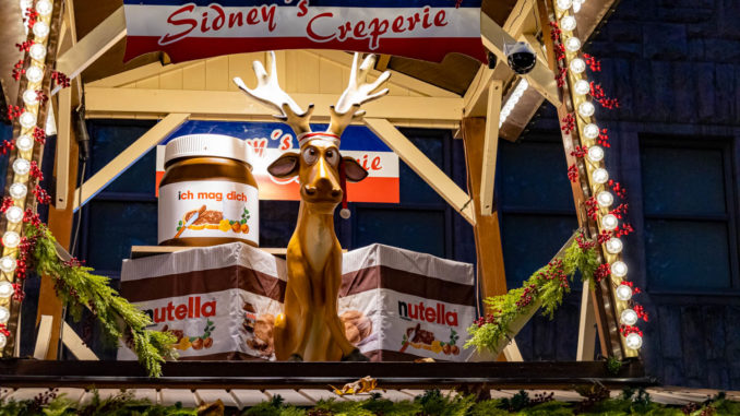 Zwischendurch mal was essen auf dem Weihnachtsmarkt. // Foto: ummet-eck.de - Christian Schön