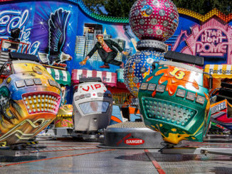 Kirmes im Ruhrgebiet (Symbolbild). Zu sehen ist der Break Dancer von Wingender. // Foto: ummet-eck.de, Christian Schön