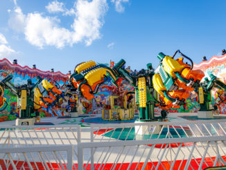 Kirmes im Rheinland (Symbolbild). Zu sehen ist das Fahrgeschäft Escape von Köhrmann. // Foto: ummet-eck.de, Christian Schön