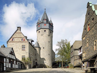 Mehr Besucher auf der Burg Altena. // Foto: Märkischer Kreis, Stephan Sensen