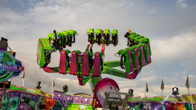 Highlight der Osterkirmes in Hagen: Robotix. // Foto: ummet-eck.de, Schön