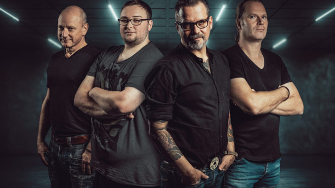 Die Band Radionative ist am 03. Juni 2023 in Kierspe zu sehen und vor alllem zu hören. // Foto: Radionative